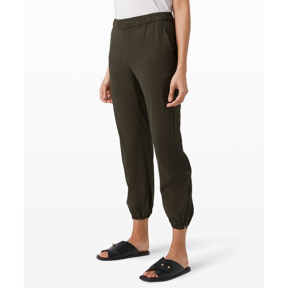 Lululemon Essential Affinity Mid Rise Jogger Size 12 Elastic Waist Tapered Pants